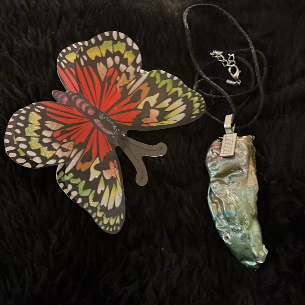 Handmade Reversible Necklace - Picture 8 of 16